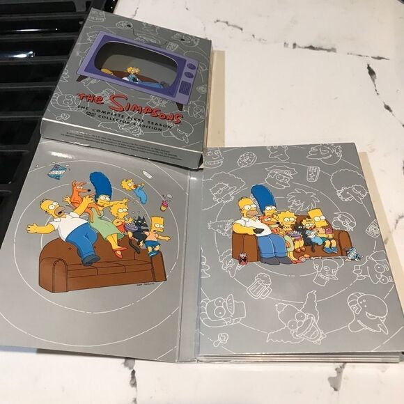 The Simpsons - The Complete First Season 2001 - Picture 4 of 12